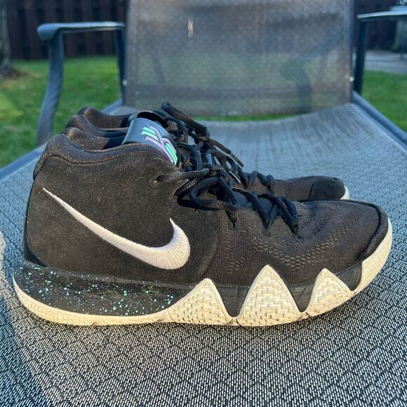 Nike Kyrie 4 "Ankle Taker" 943806-002 Black White Purple Men's Size 9 - Picture 4 of 16